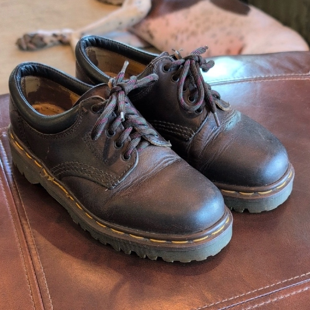Dr. Martens 8053 Dark Brown Leather Oxfords MIE 4uk/7us